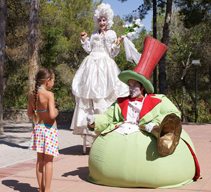 575525_327947627306465_953365640_n (1) Sr Pera y Madame Fetuchini. Compañía Penélope y Aquiles.