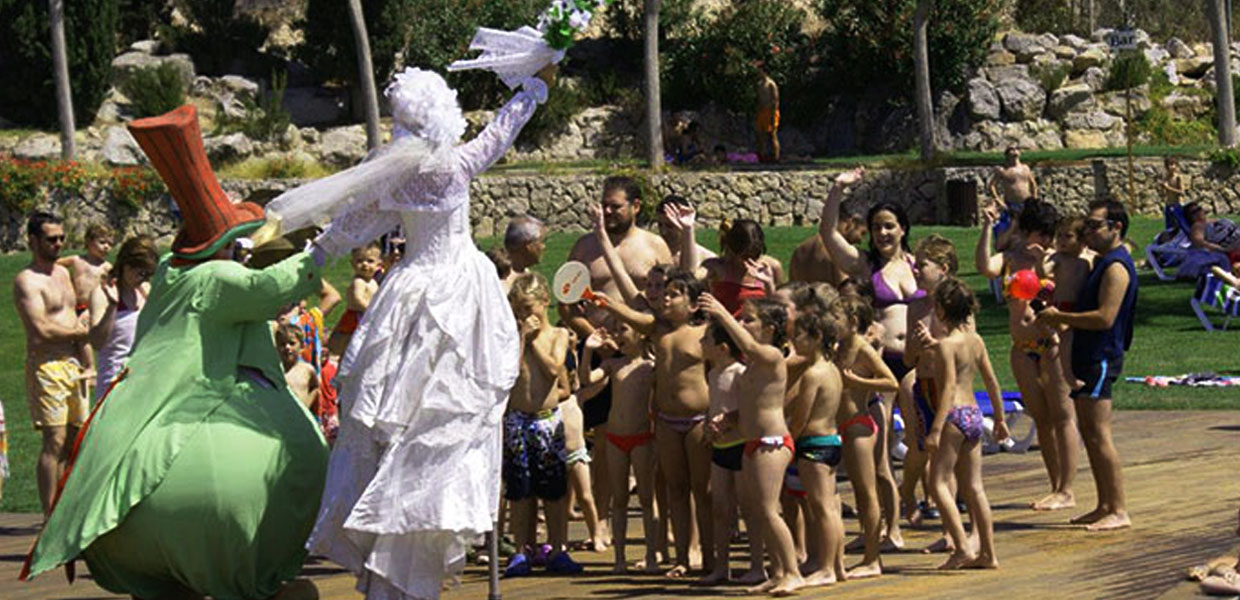 srpera05 Sr Pera y Madame Fetuchini. Compañía Penélope y Aquiles.