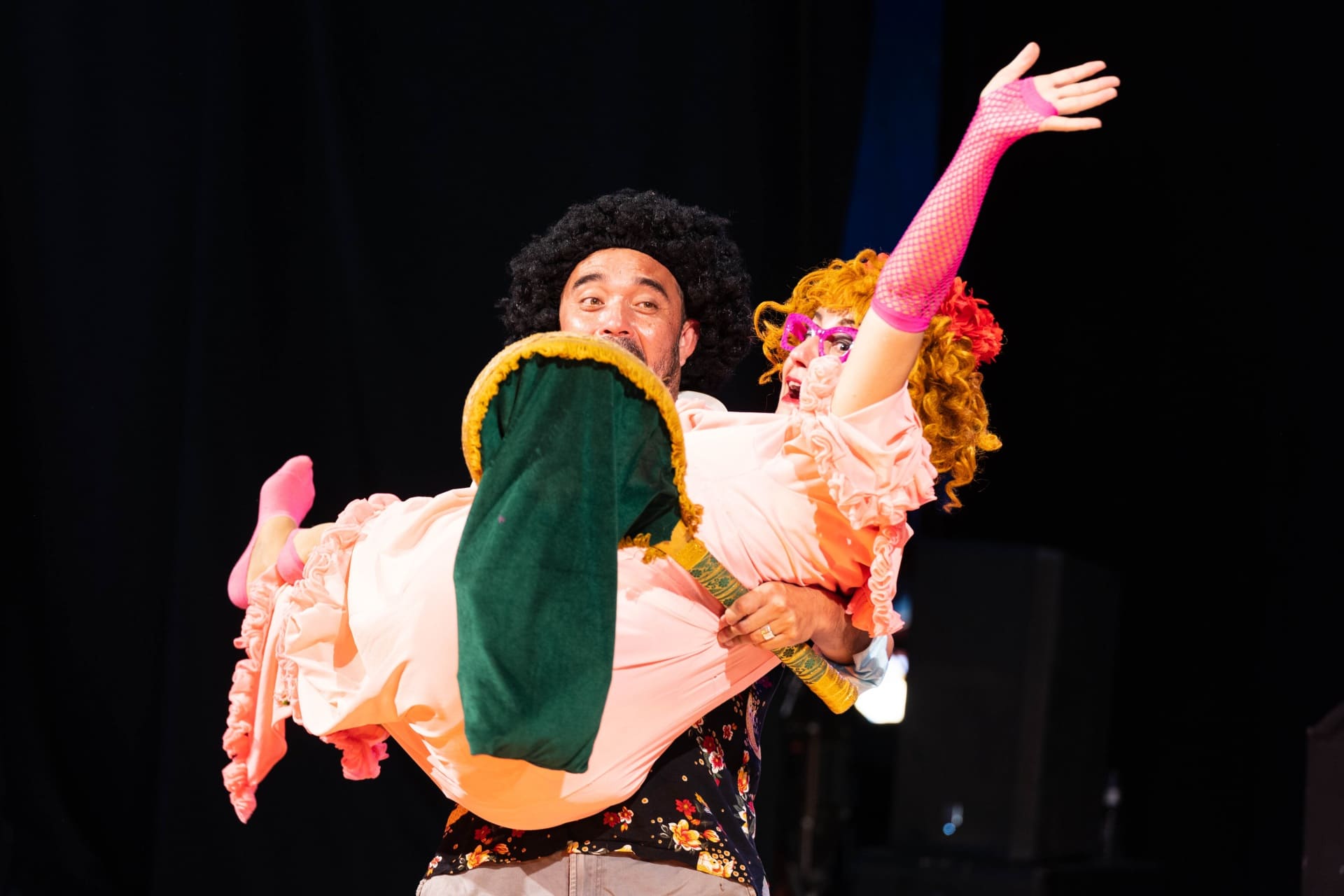 streptease_alturas-133 Streptease en las alturas. Compañía Penélope y Aquiles.