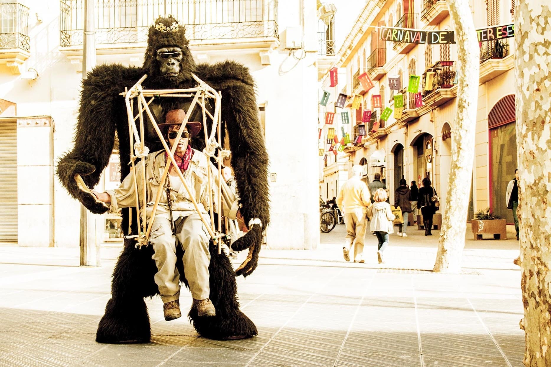 KingKong-_MG_6957-3 King Kong y el Cazador Cazado. Compañía Penélope y Aquiles.